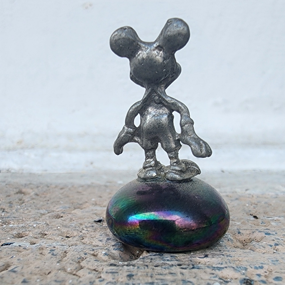 Mickey Mouse tiny figurine - Picture 2 of 2